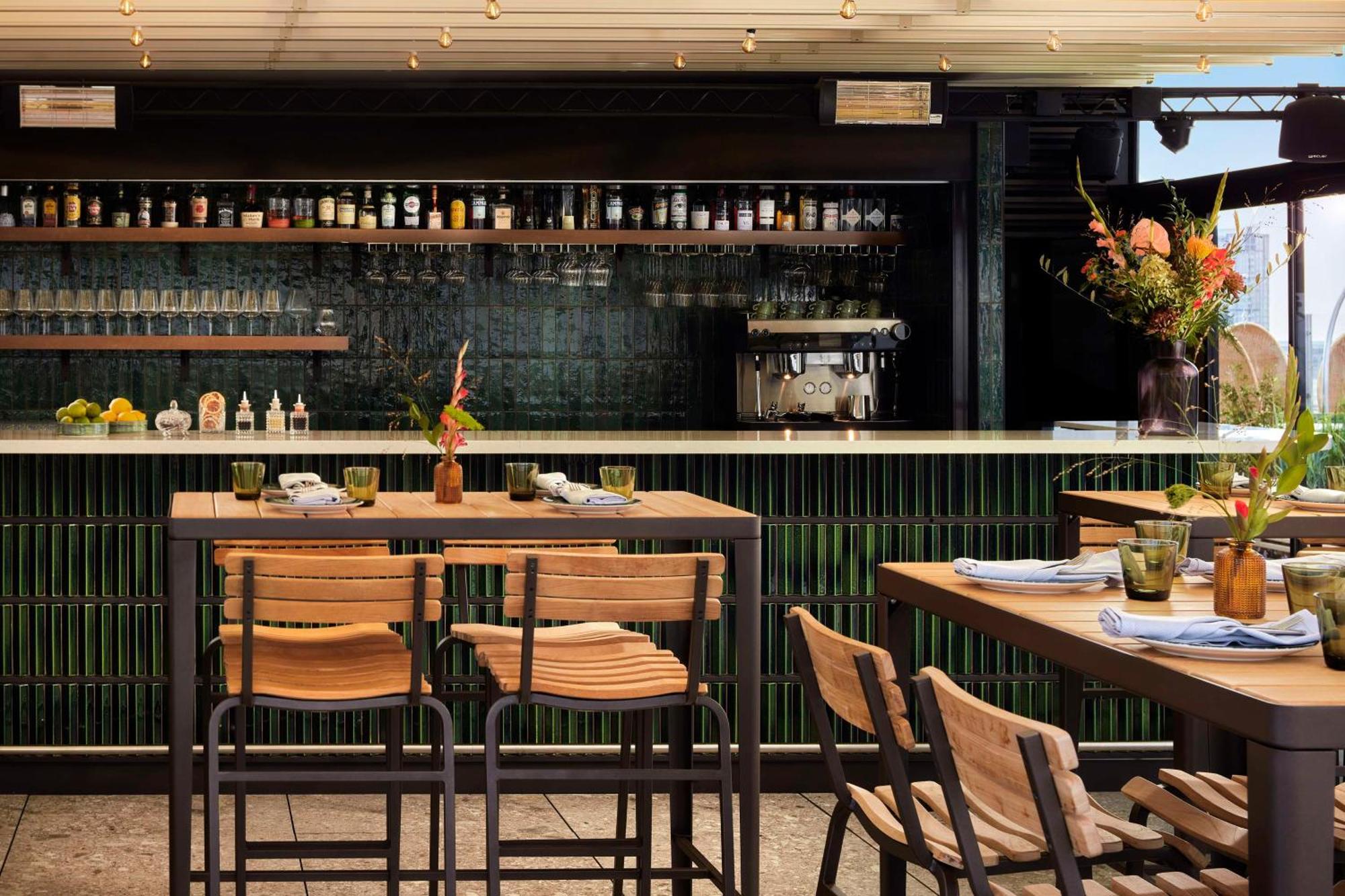 Nh Collection Copenhagen Hotel Luaran gambar The bar at the restaurant